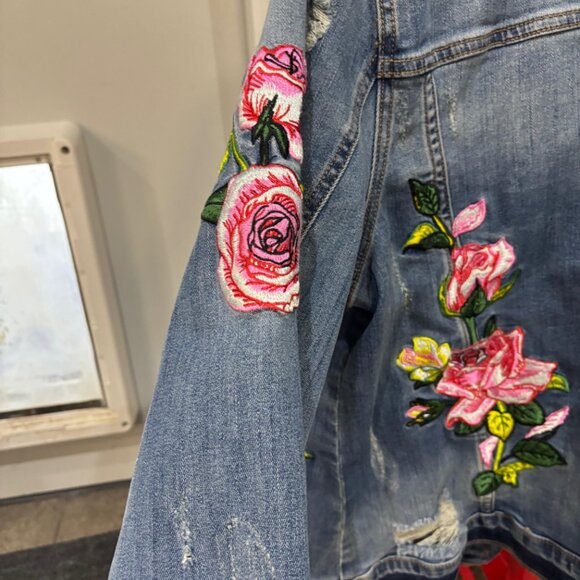 Lane Bryant fast lane floral embroidered trucker jacket - Picture 4 of 8